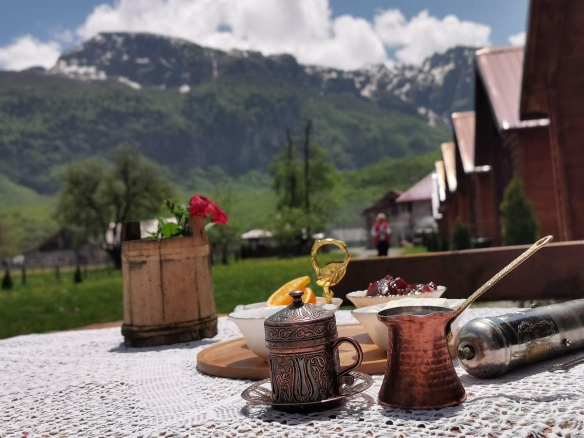 Eko Katun Rosi - Old Tower Hotel Gusinje Luaran gambar